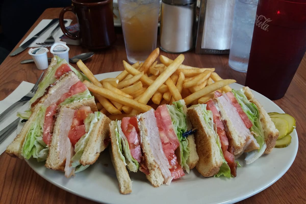 Franks Restaurant Delivery Menu Order Online 334 Maynard St Ann