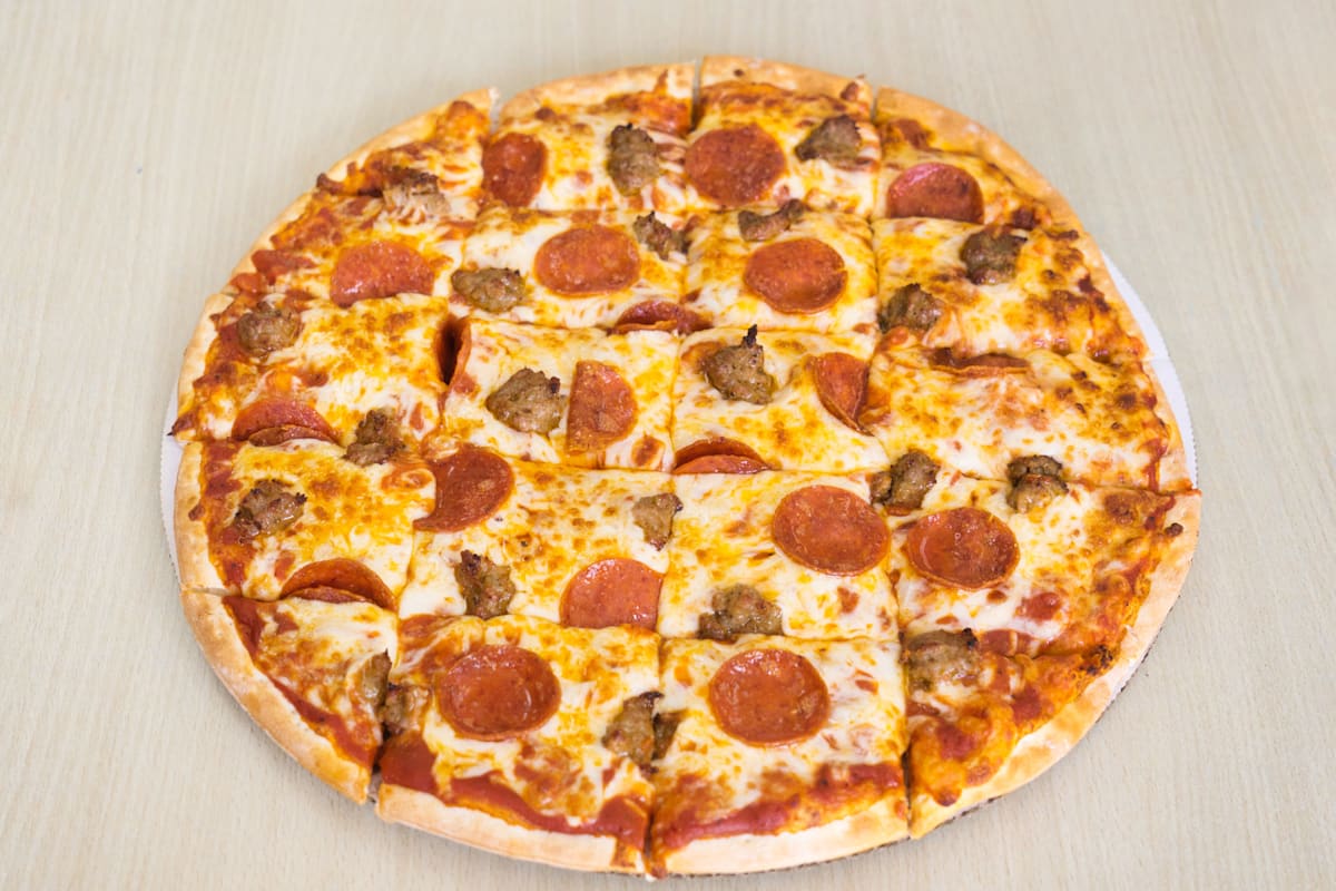 American Pie Pizza CAT Delivery Menu Order Online 6529 Nicollet