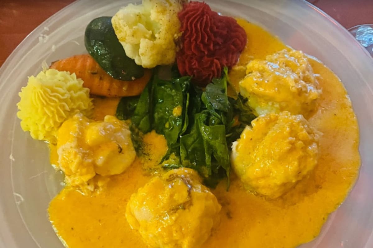 King Tut Delivery Menu Order Online 6 West Main Street Somerville Grubhub