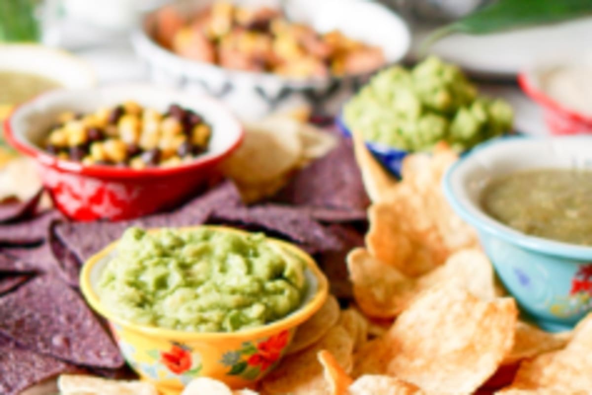 Tamales Alberto Temple Delivery Menu Order Online 1644 W Temple St