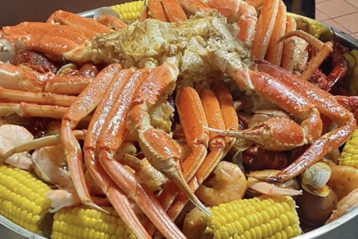 Golden Crab Seafood & Bar Delivery Menu | Order Online | 902 Meijer Dr Champaign | Grubhub