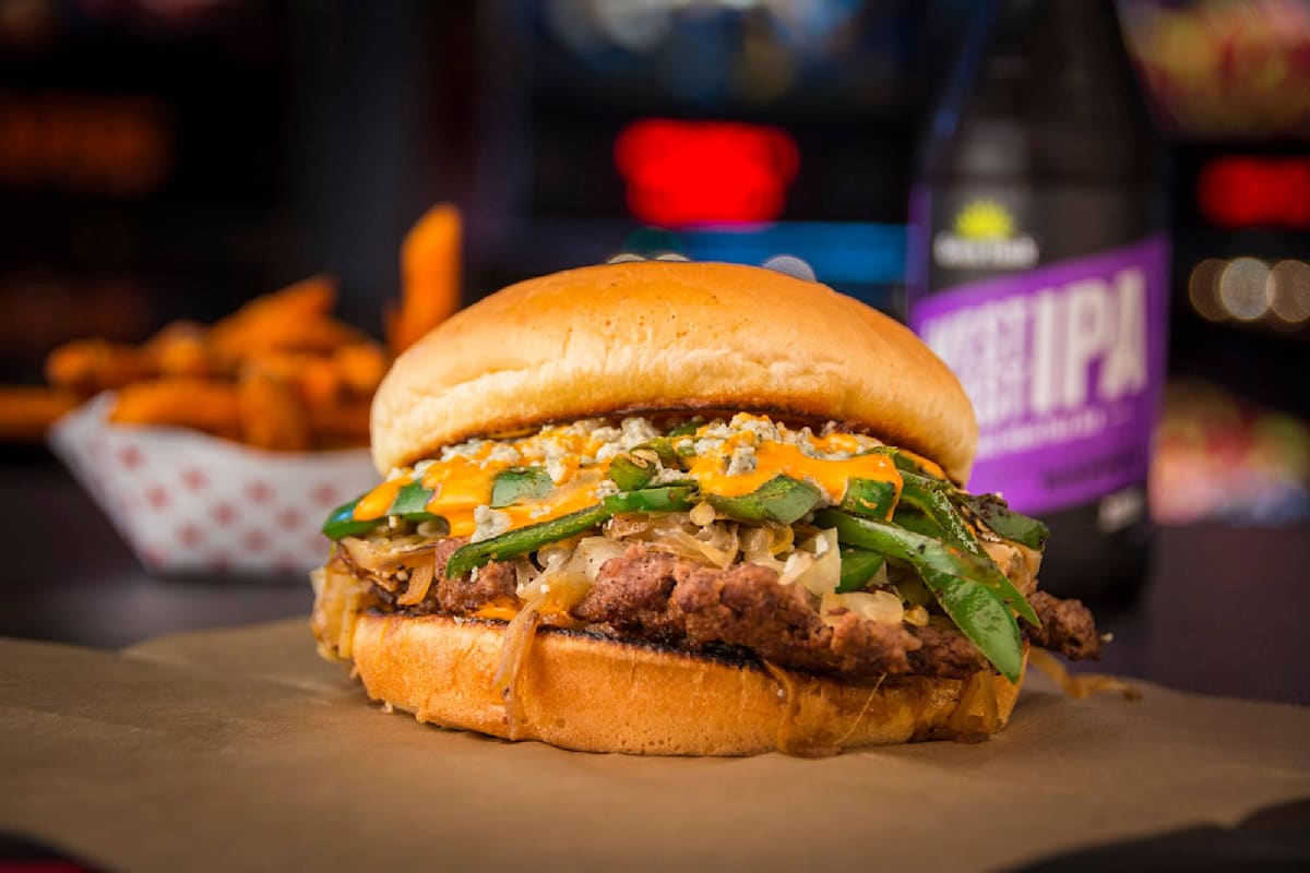 The shop garage burgers