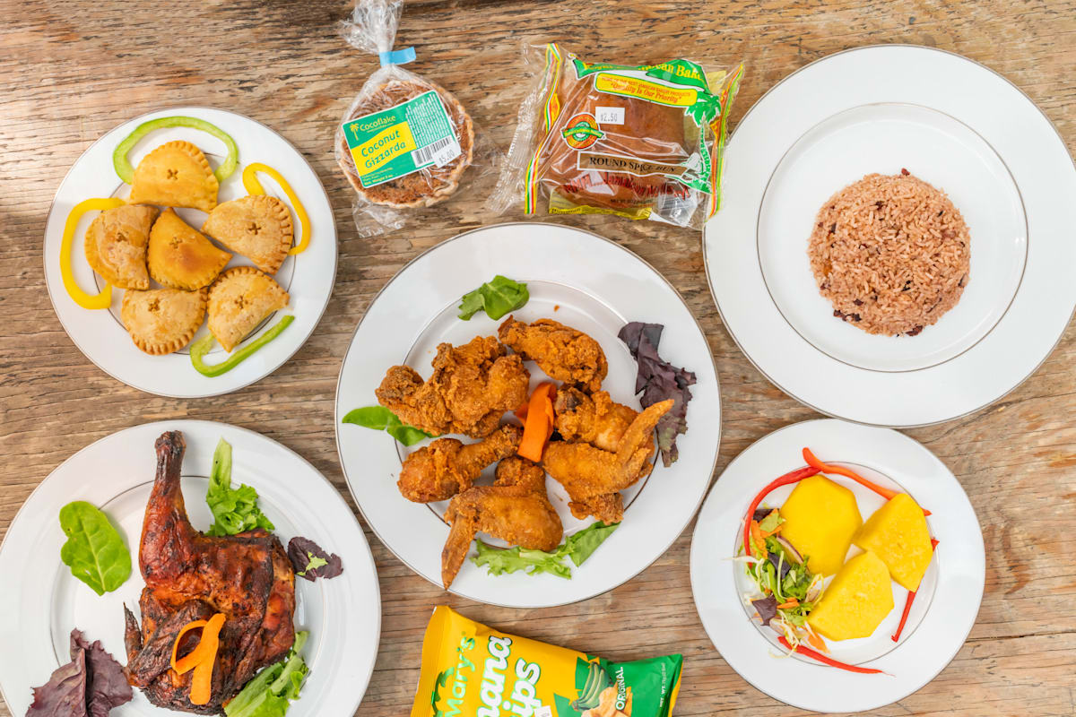 Minto’s Jamaican Restaurant & Bar Delivery Menu Order Online 412