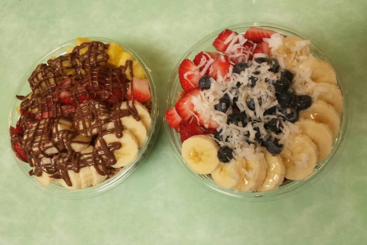 Blueberry Oakland Frozen Yogurt Delivery Menu Order Online 350 Ramapo Valley Rd Oakland