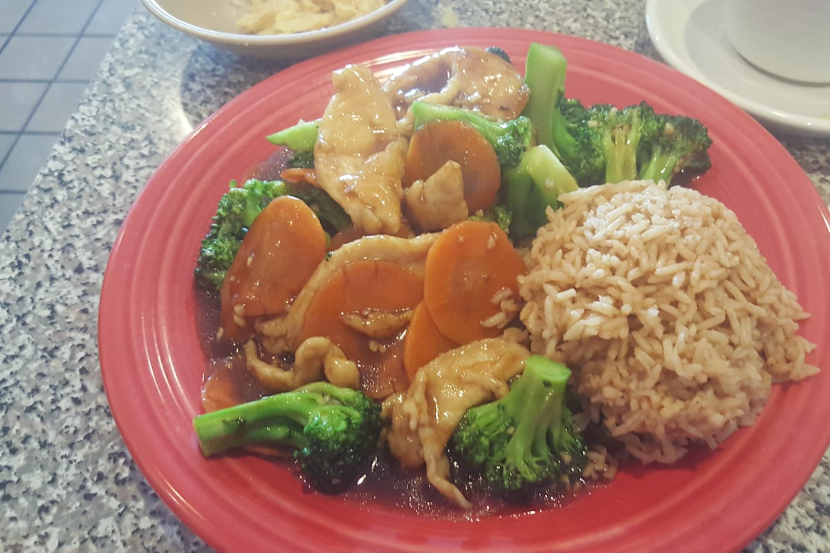 Rice Cooker Delivery Menu Order Online 1211 W Oak St Zionsville