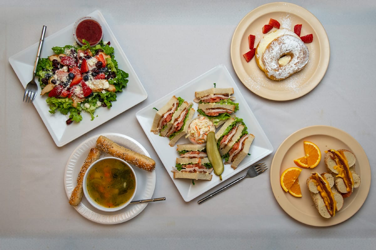 The Bagel Club Delivery Menu Order Online 20 Commerce St Flemington