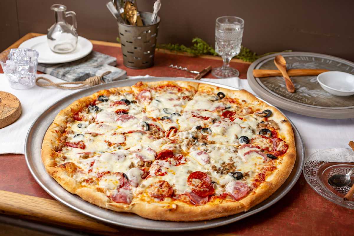 Napoli's Pizza & Restaurant - Nacogdoches, TX Restaurant | Menu ...