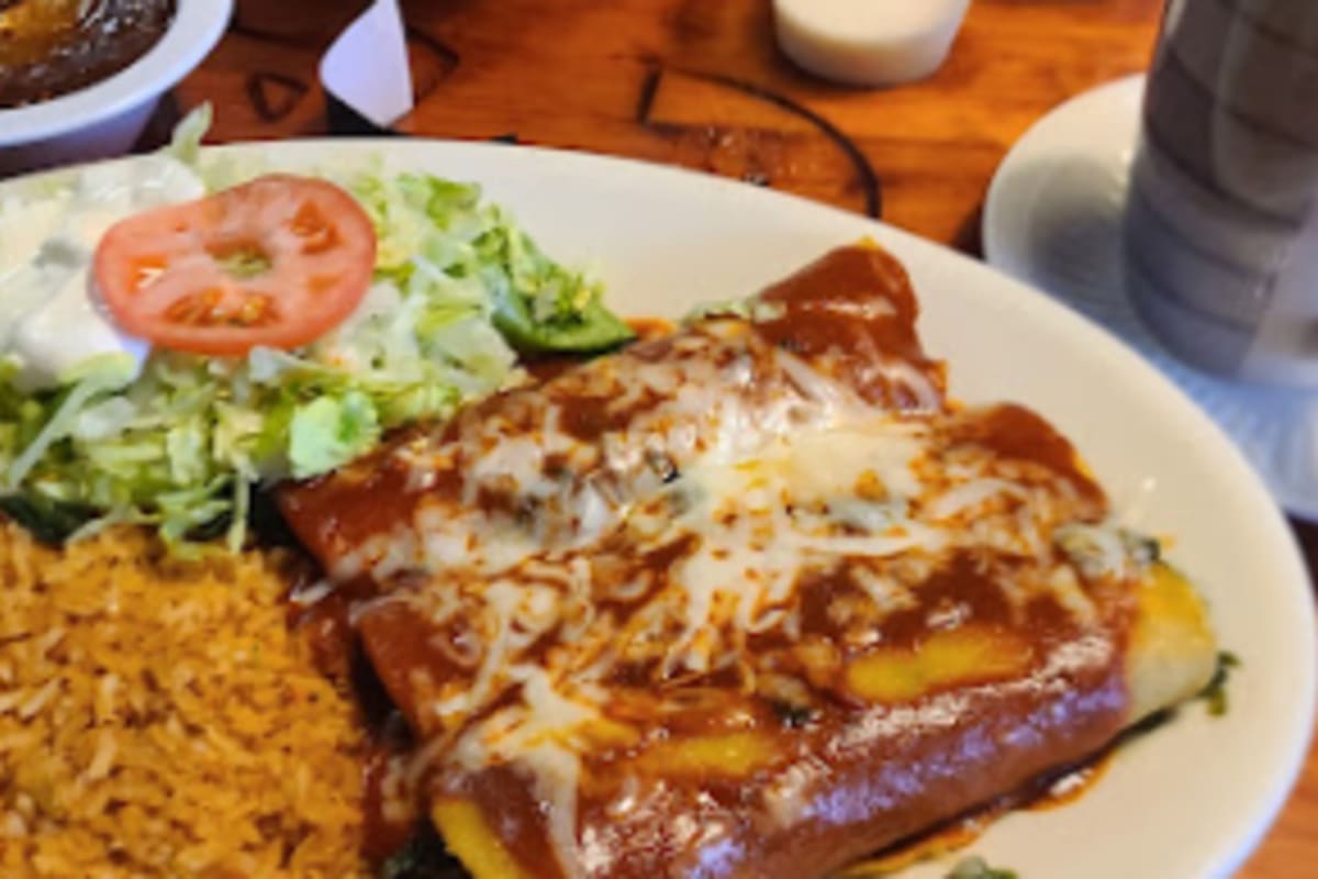 Azteca Mexican Restaurant Delivery Menu Order Online 1779 E Market