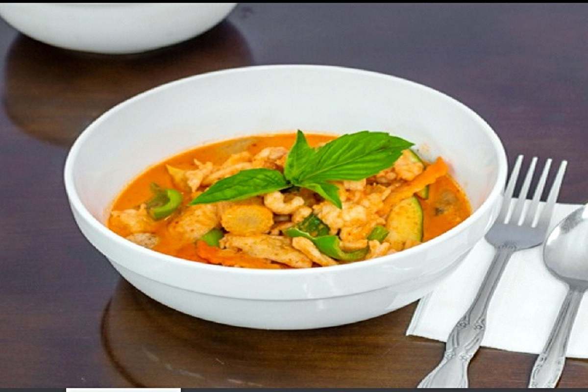 Akia Japanese Fusion Delivery Menu | Order Online | 407 Mill St Bristol ...