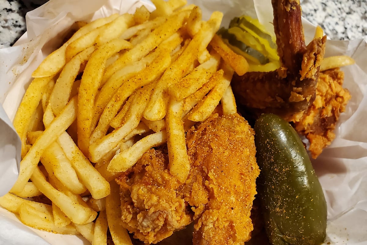 Henderson Chicken Delivery Menu Order Online 1486 N Hampton Rd