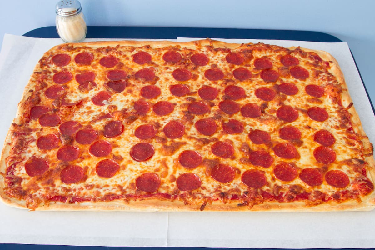 Rockland house deals of pizza
