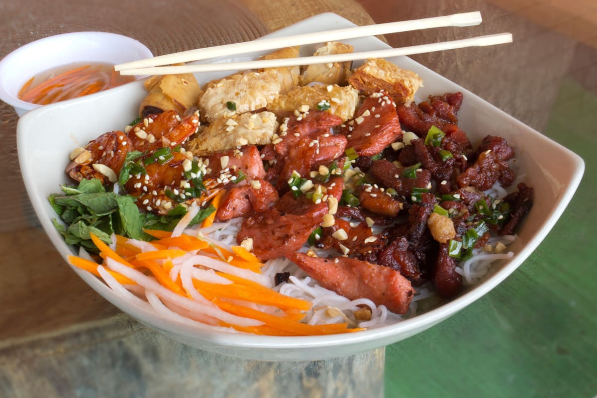 Miss Saigon Restaurant Delivery Menu Order Online 5849 Charlotte