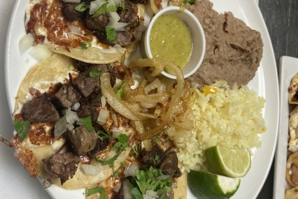 Tacos el Gym and Seafood Restaurant Delivery Menu Order Online 2821