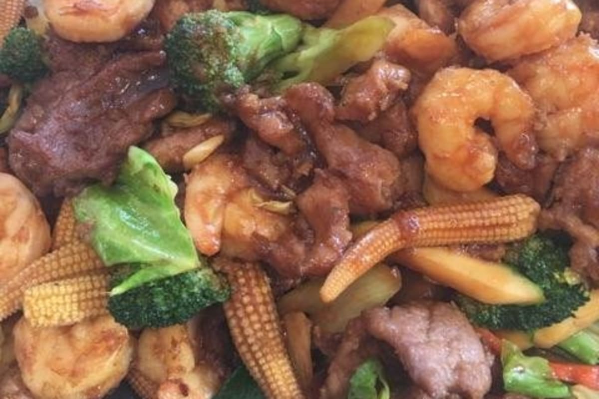 Golden Scoop Delivery Menu Order Online 536 Malley Dr Denver Grubhub