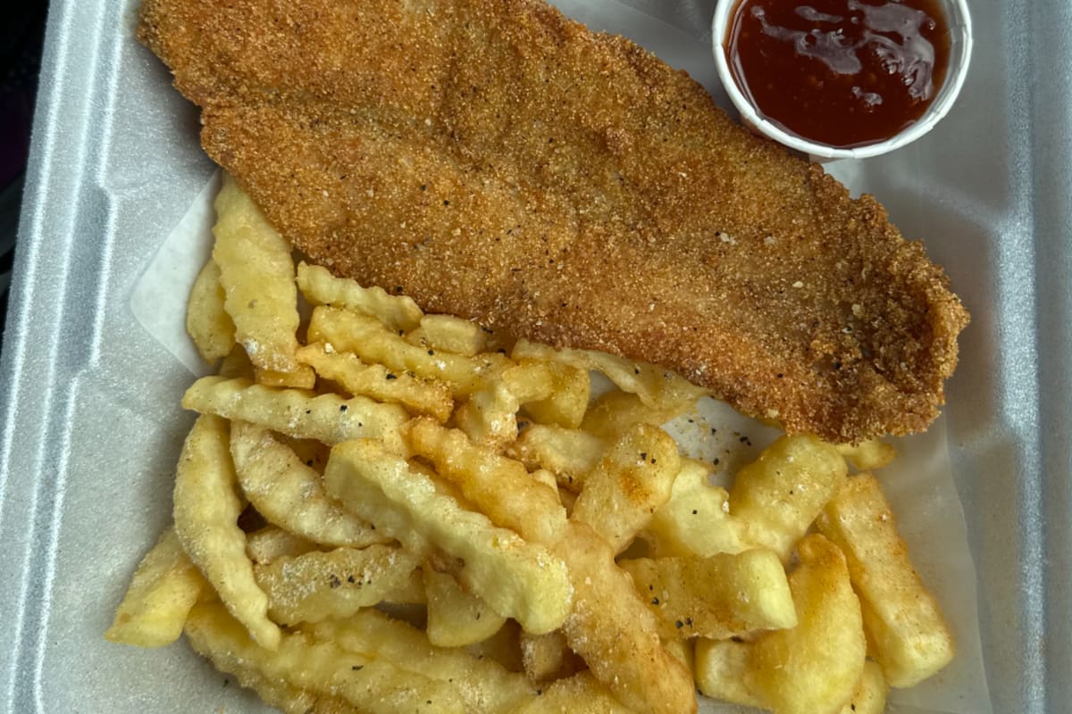 The wing hut Delivery Menu Order Online 2913 Howard St Kalamazoo