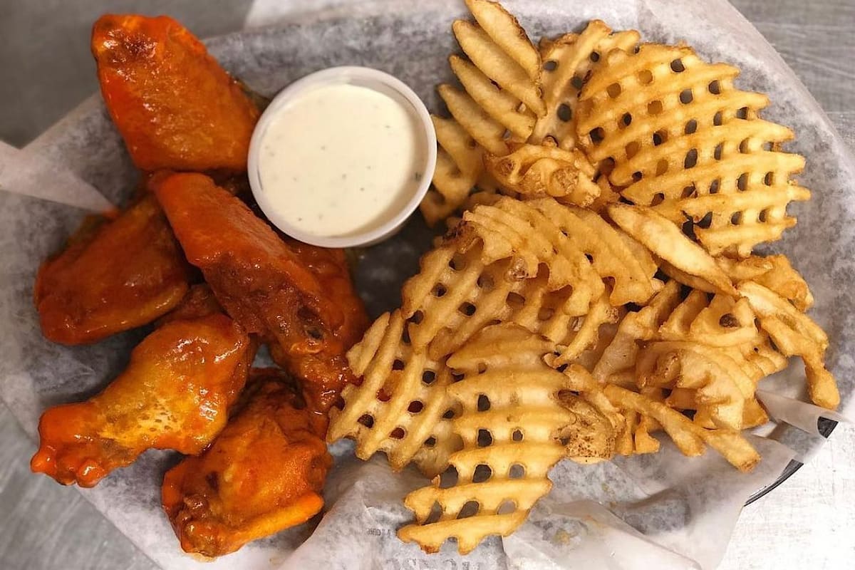 El Paso Wing House Delivery Menu Order Online 8401 Gateway Blvd W