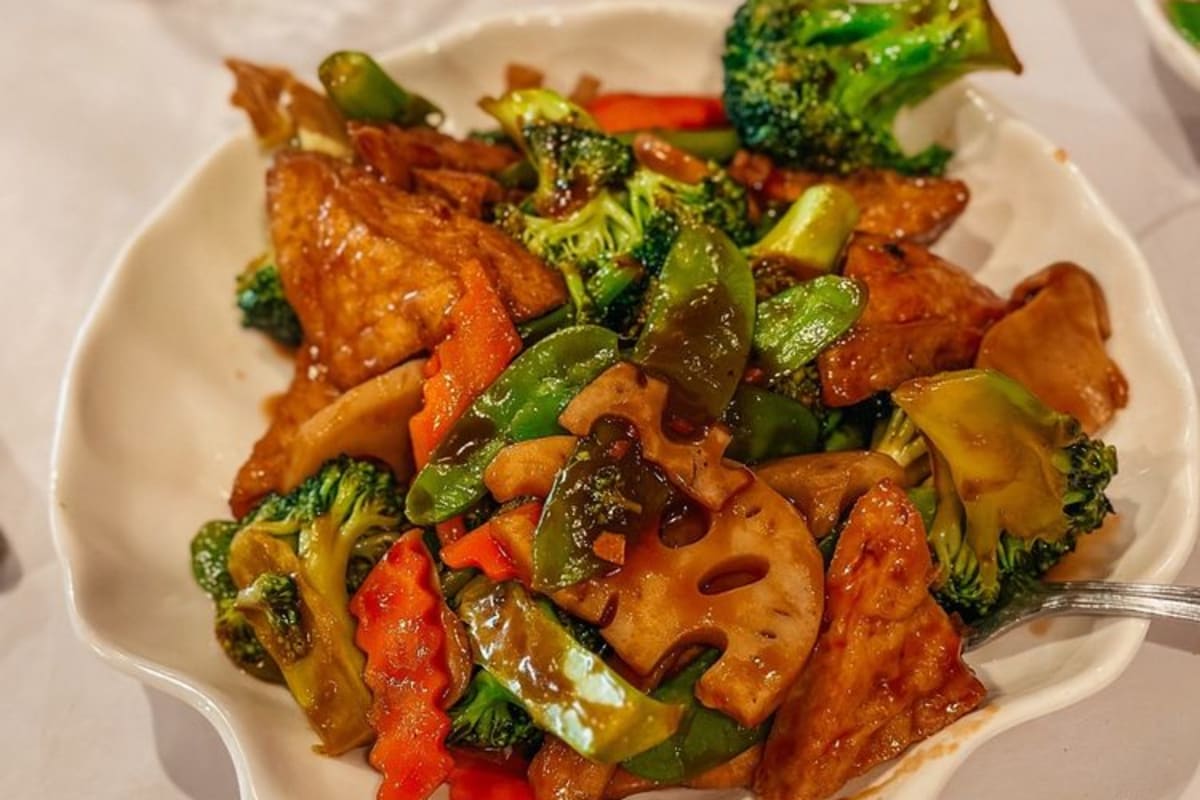 M & M Pho Mi Restaurant Delivery Menu Order Online 6 E 1st Ave