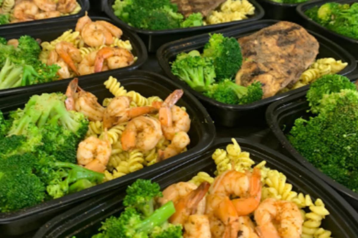 Freshjunkie Delivery Menu Order Online 501 Main St Baton Rouge