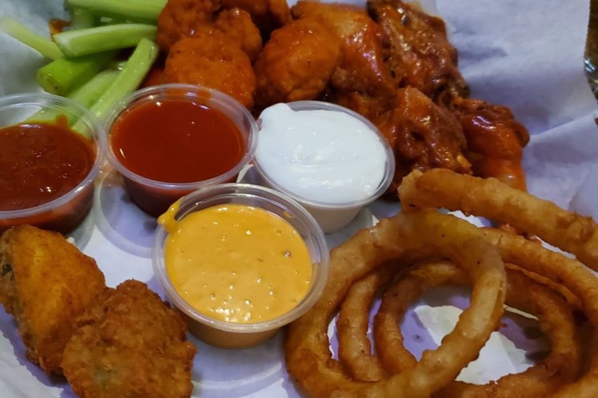 Mr. Wing Sports Grill and Bar Delivery Menu Order Online 4519