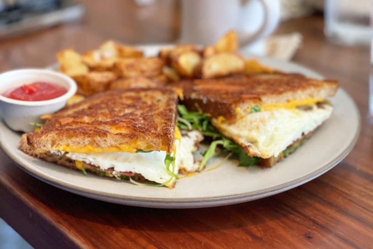 Pedalers Fork Delivery Menu Order Online 23504 Calabasas Rd