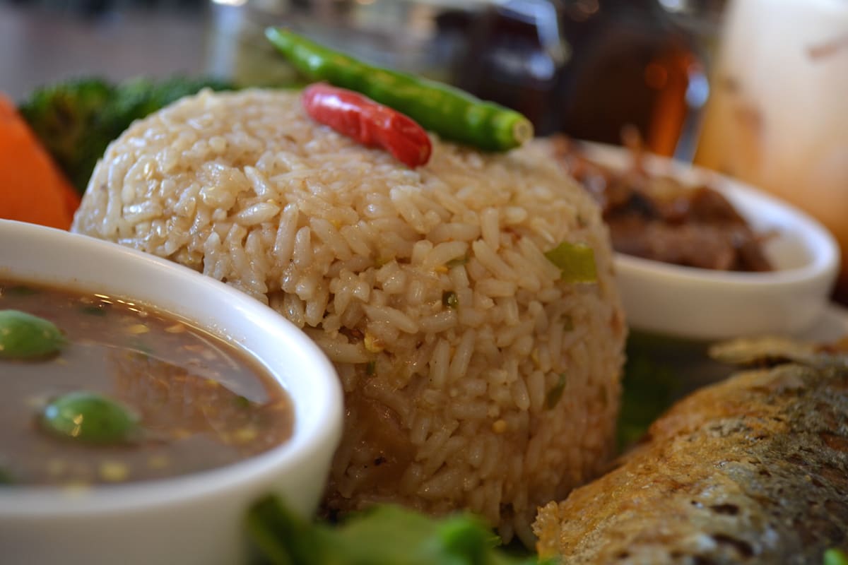 Luv2eat Thai Bistro Delivery Menu | Order Online | 6660 Sunset Blvd Los ...