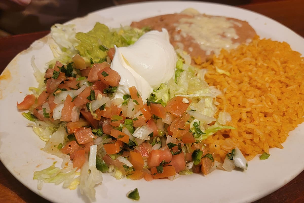 El Nopal Mexican Restaurant Delivery Menu Order Online 811 Eastern