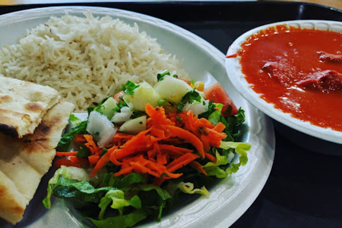 Chutney's Delivery Menu Order Online 2406 S Barrington Ave Los