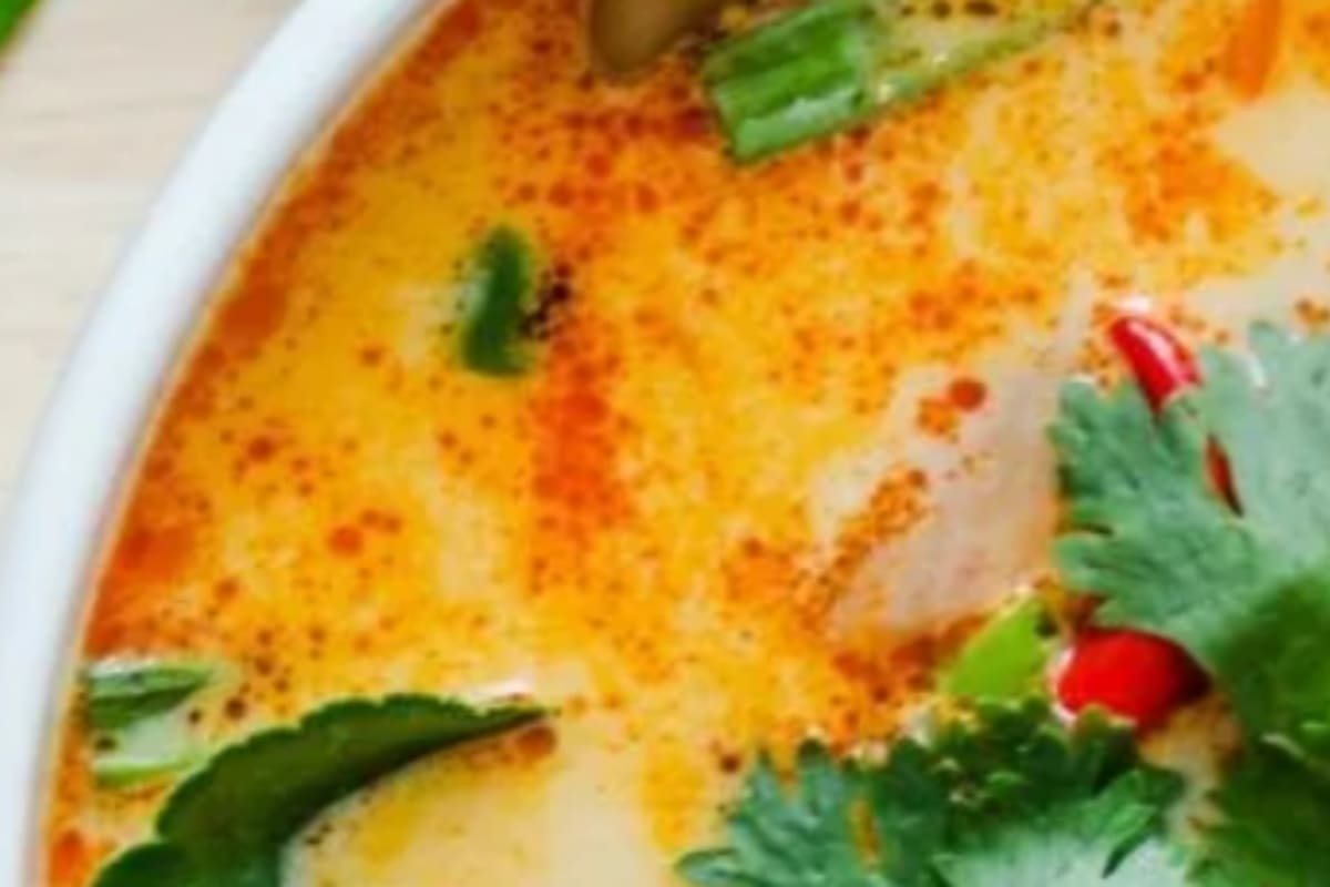 Sang Tong Thai LCC Square, PA Restaurant Menu + Delivery