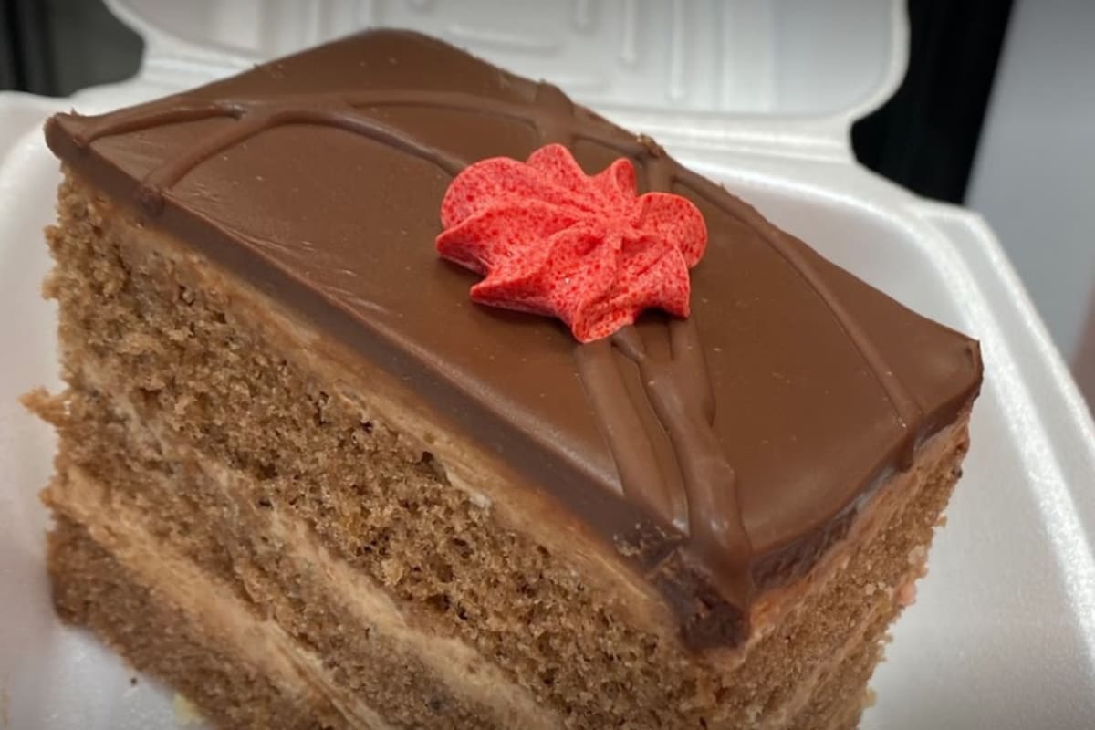 Hot Breads Bakery Delivery Menu Order Online 485 Rd South