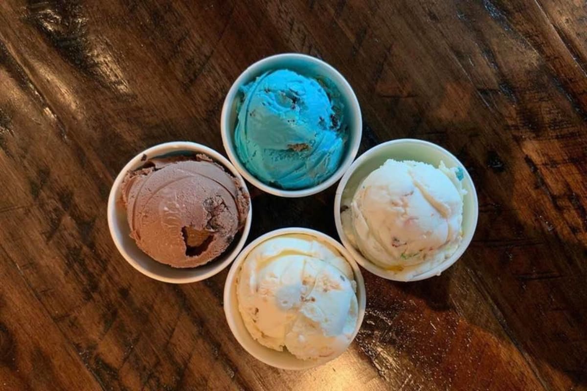 Two Scoops Creamery Delivery Menu Order Online 119 Landings Drive