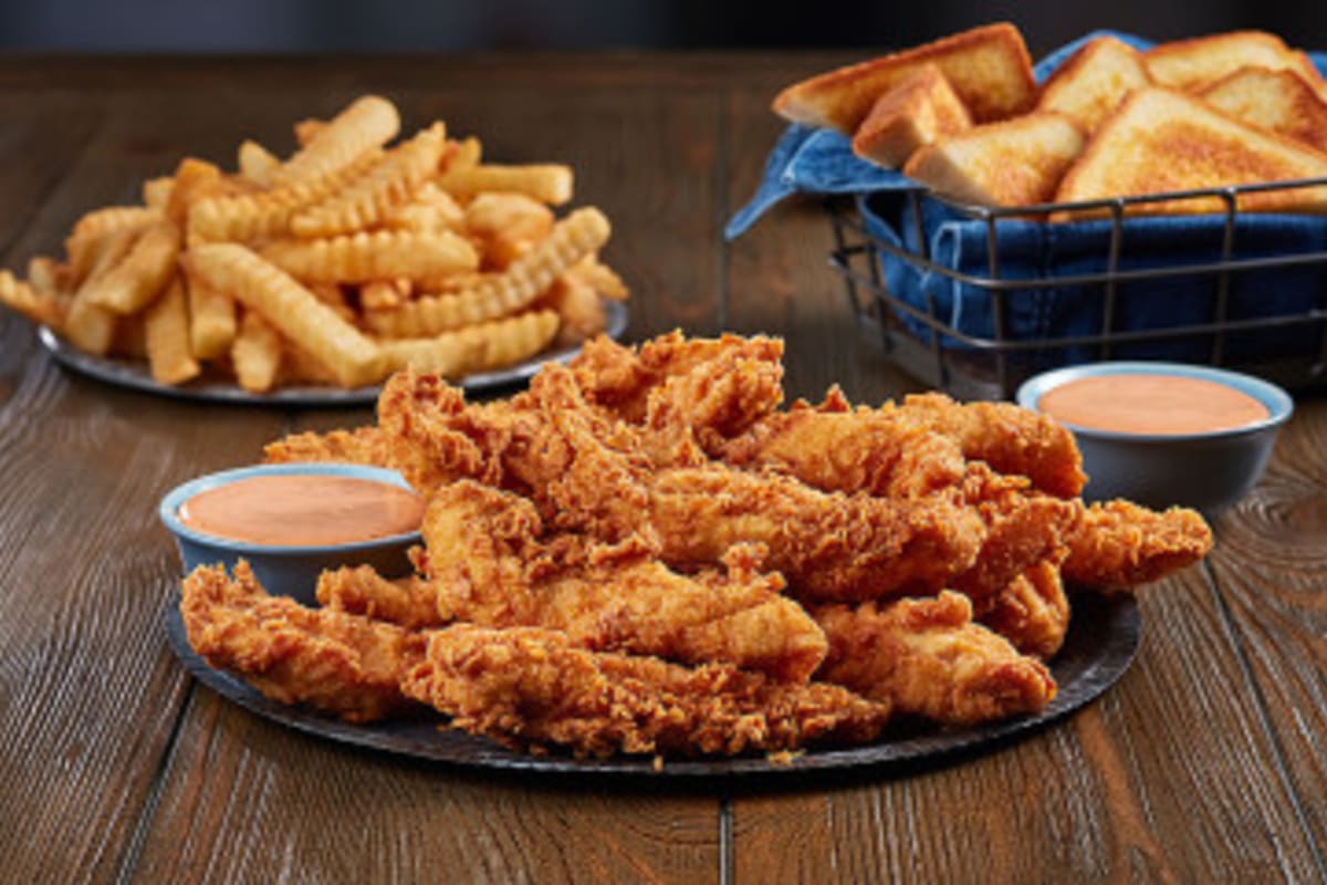 Zaxby's Delivery Menu Order Online 780 Townpark Ln Kennesaw Grubhub