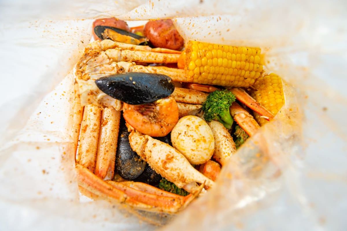 The Shake Seafood Philadelphia PA Restaurant Menu Delivery