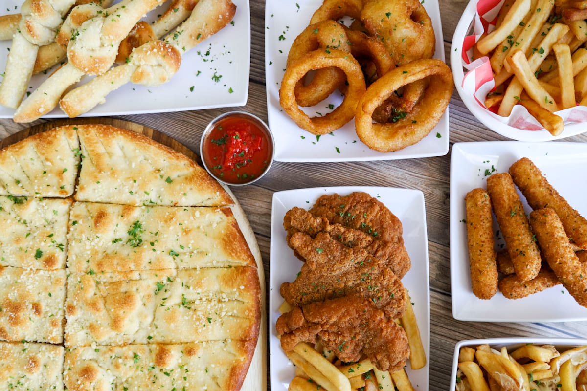 Mr Pizza Plus Delivery Menu Order Online 530 Seabreeze Blvd Daytona