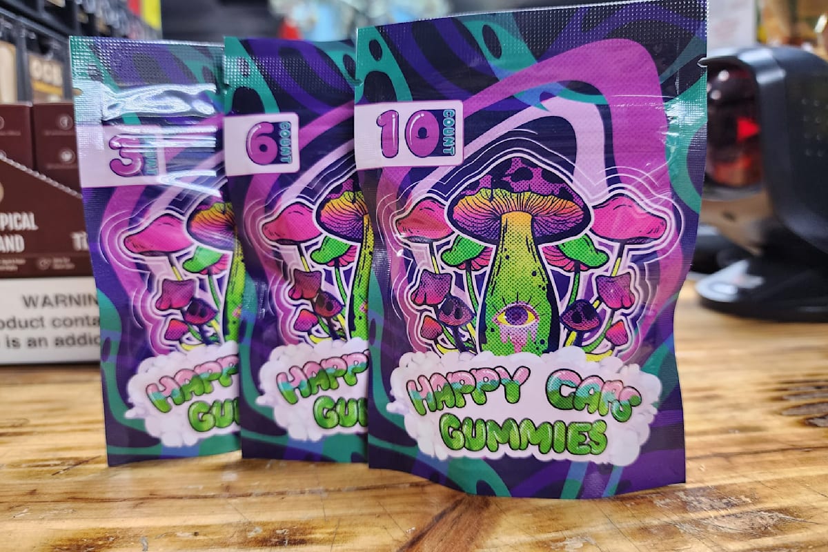 Snack & Vape Delivery Menu Order Online 400 S Fairfield Dr