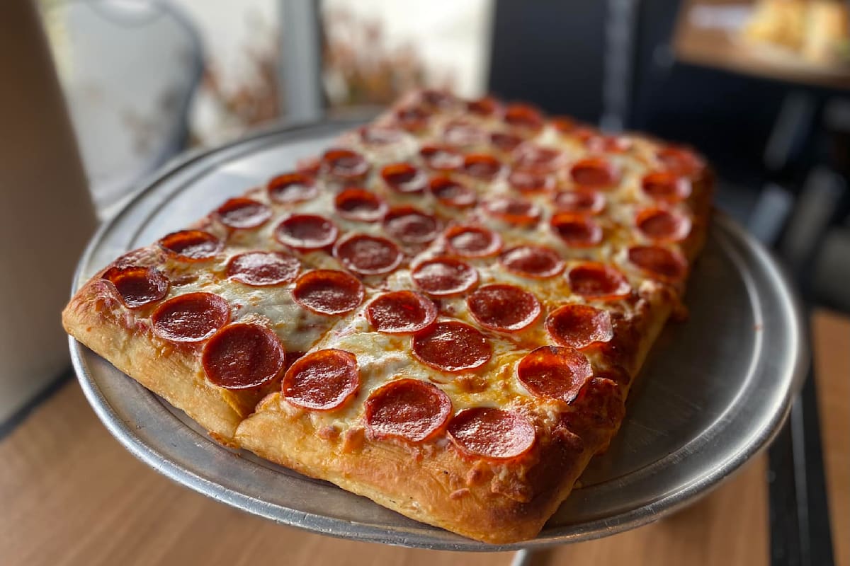 Michael's Pizza, Pasta & Grill Delivery Menu Order Online 1701 N