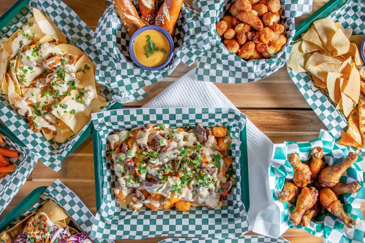 Craft Putt Delivery Menu Order Online 11440 West 135th Street