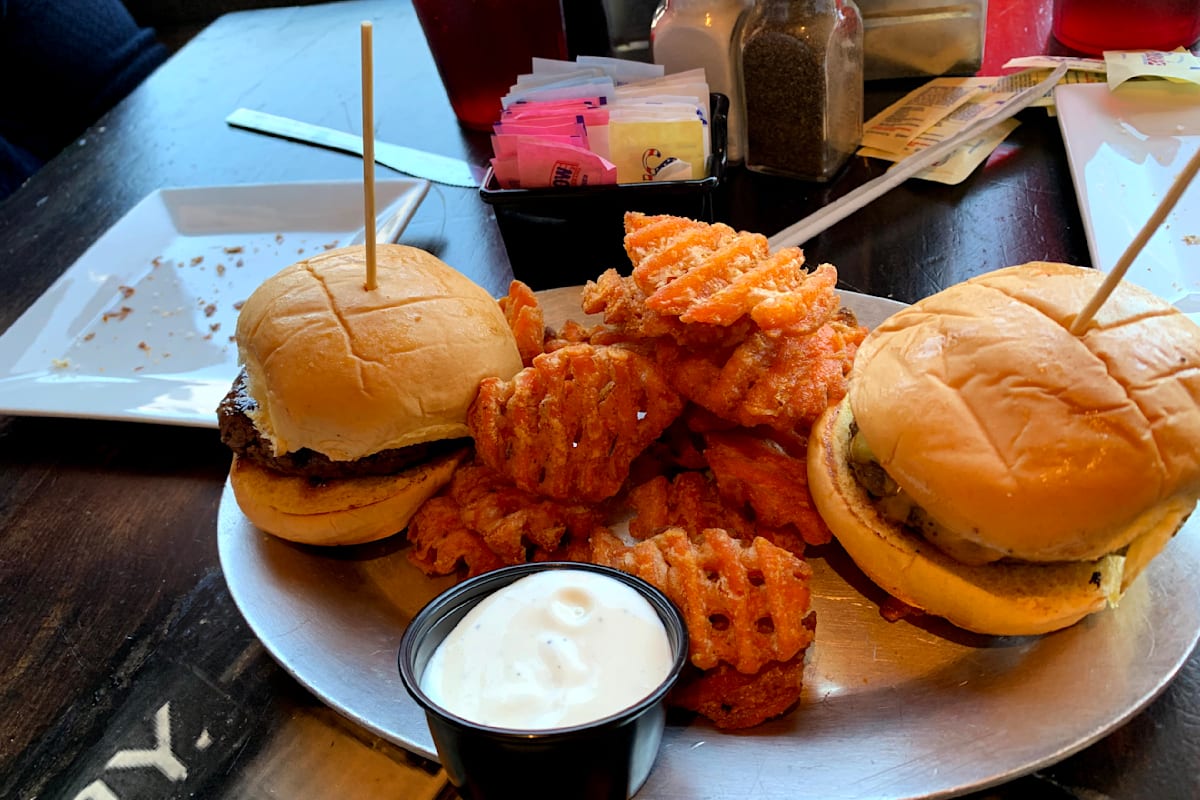 Babylon hotsell burger bar