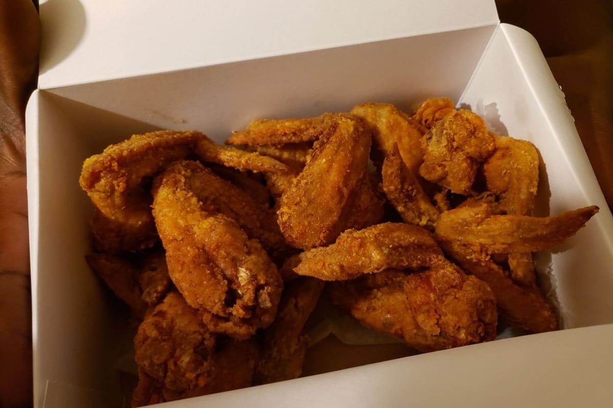 Chicken Coop Delivery Menu Order Online 2000 M139 Benton Harbor