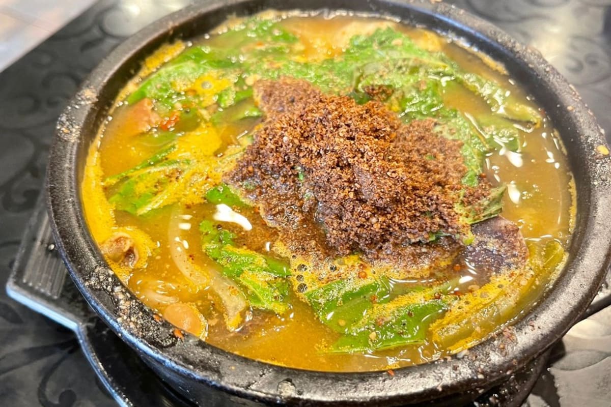 Sikdorak Restaurant Delivery Menu Order Online 655 Keeaumoku St