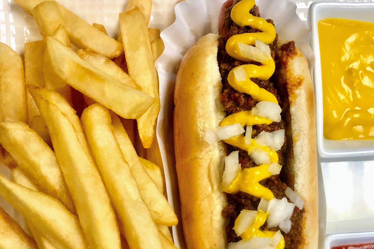 Chili Dog Restaurant Delivery Menu Order Online 297 North Ave New