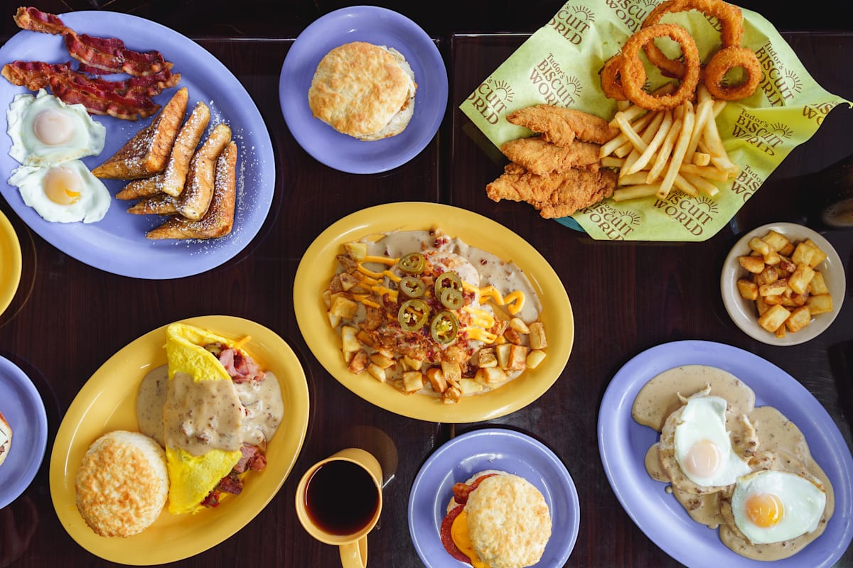 Tudors Biscuit World Delivery Menu Order Online 3071 University Avenue Grubhub