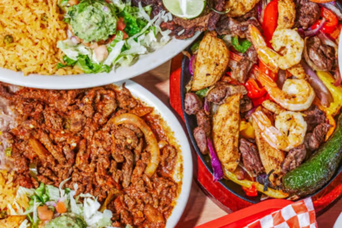 Las Alazanas Restaurant Delivery Menu Order Online 317 N Broadway