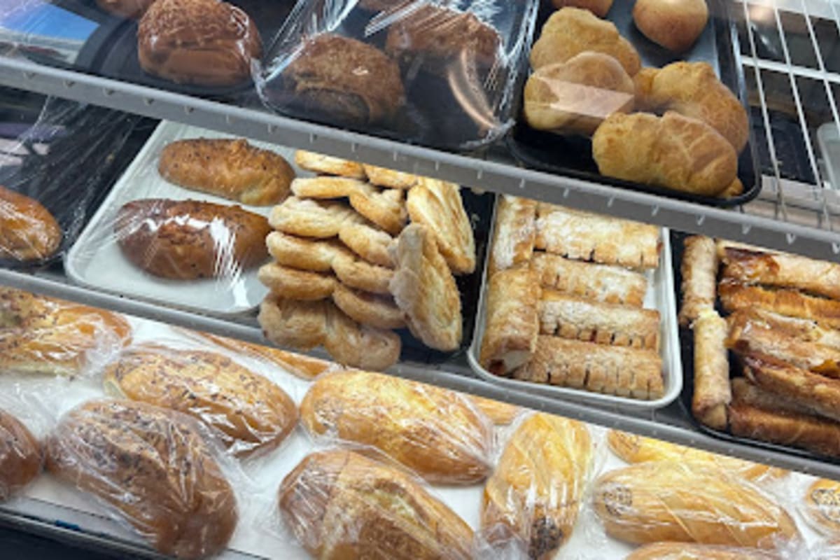 Parva Colombian Restaurant & Bakery (Lake Mary) Delivery Menu Order