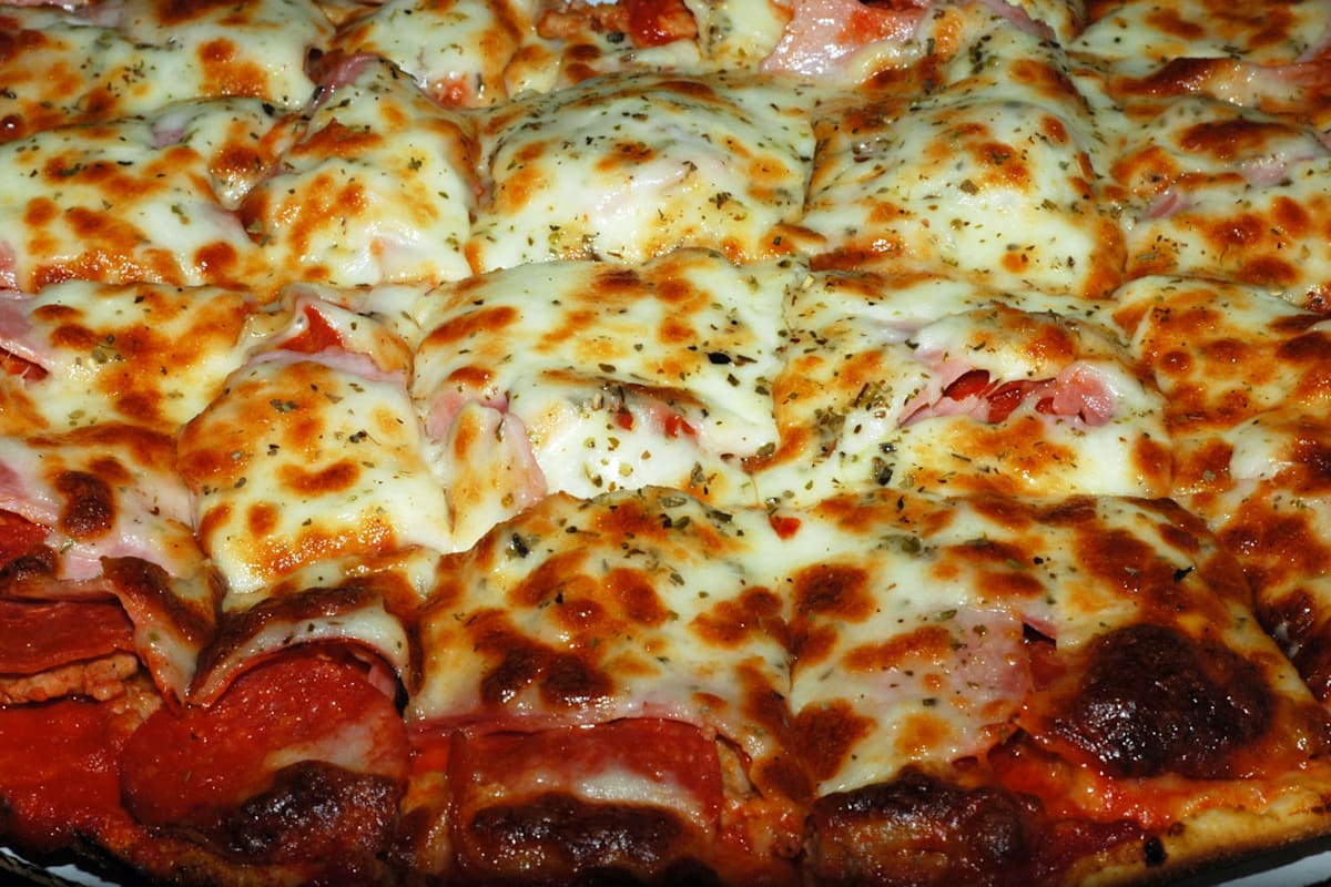 Rich's Pizza Joint Delivery Menu Order Online 7020 183rd St Tinley