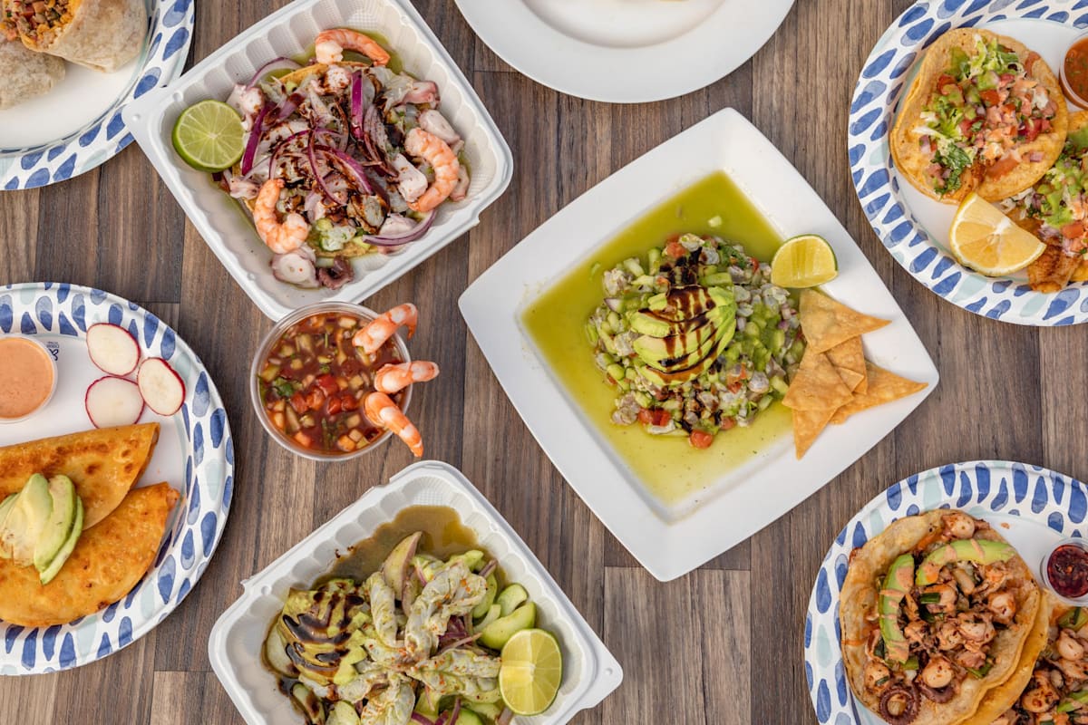 Tacos y Mariscos El Rojinegro Food Truck Delivery Menu Order Online