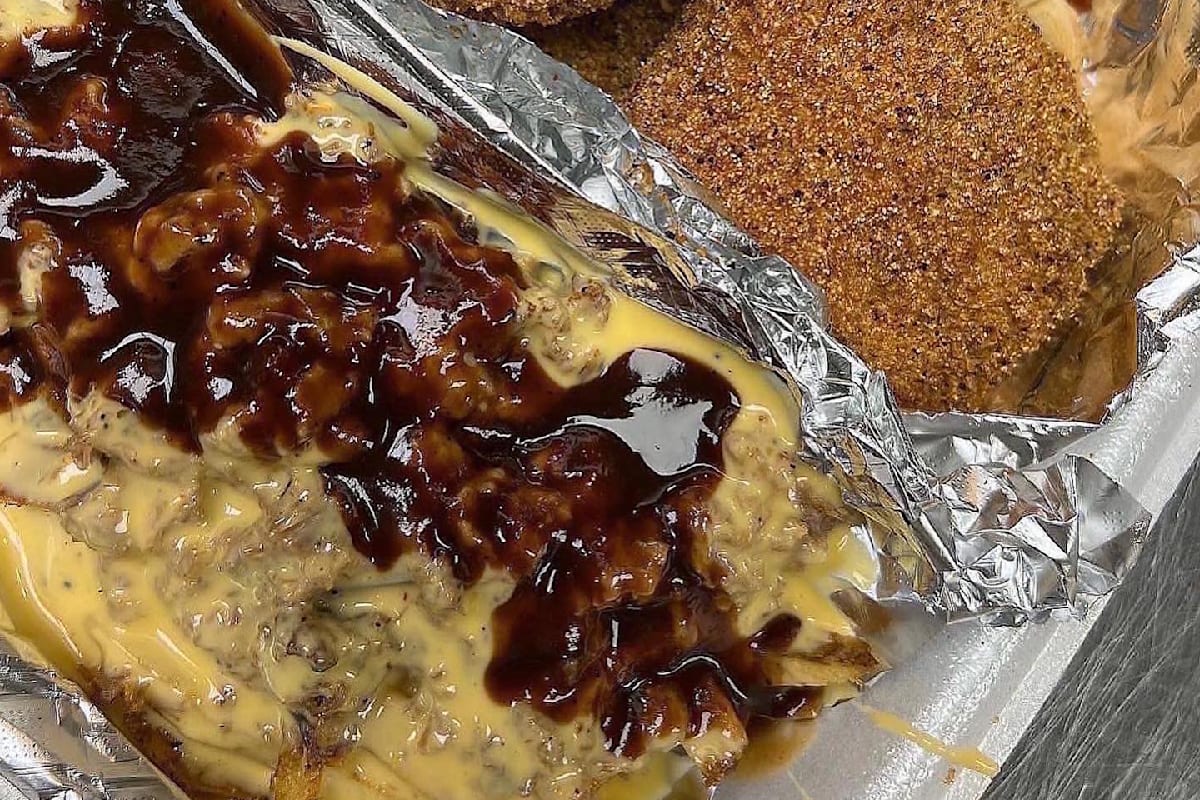 Doe's BBQ and More Delivery Menu Order Online 5924 Samuell Blvd