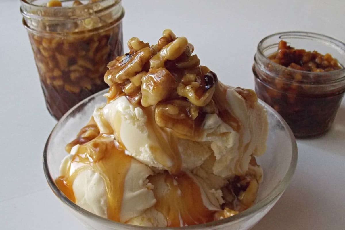 The Whole Scoop Ice Cream Shop Delivery Menu Order Online 1031