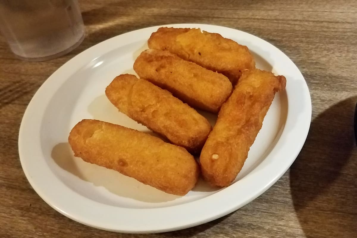 Greedy's Grill Delivery Menu Order Online 305 N Main St Bridgewater