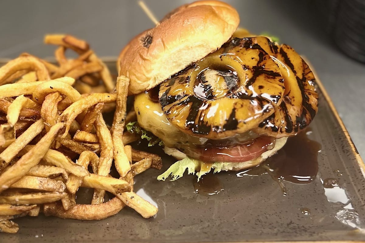 Iron Horse Bar and Grill Lee's Summit Delivery Menu Order Online