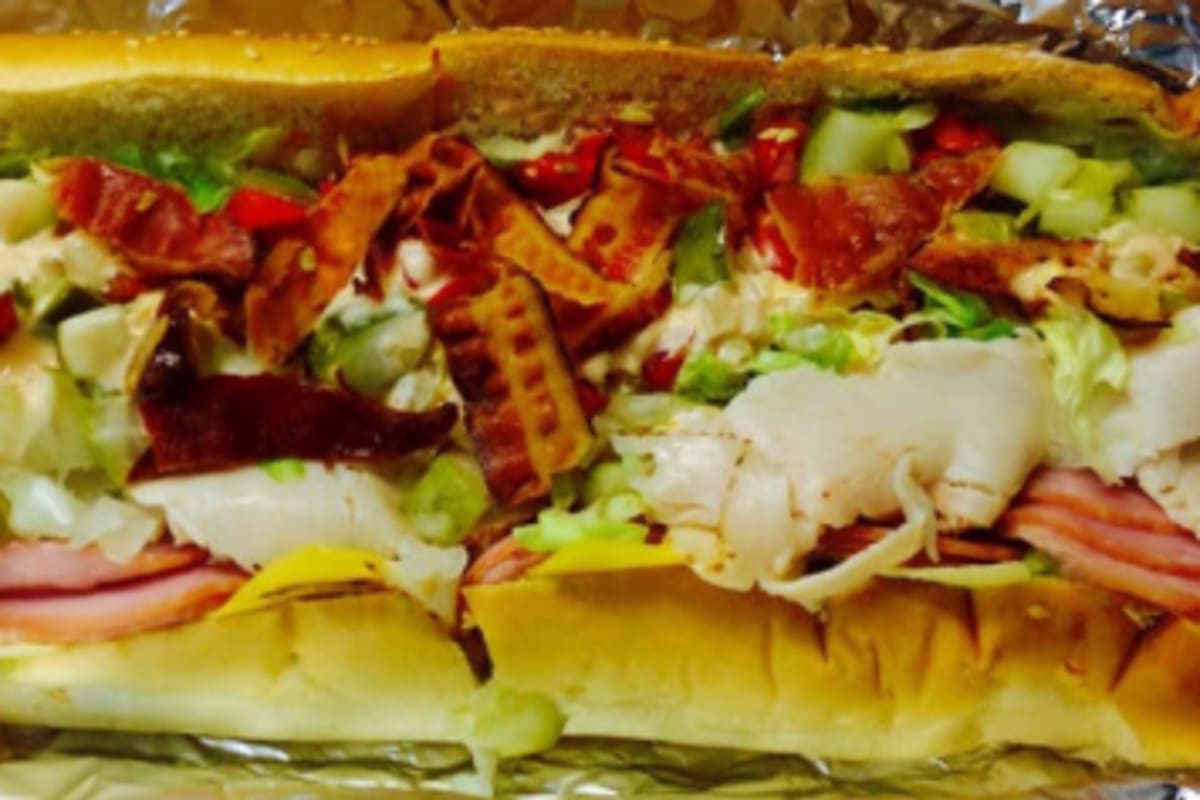 Dan's Super Subs Delivery Menu Order Online 22446 Ventura Blvd Los